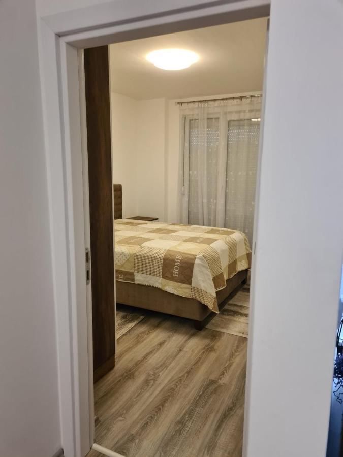 Fush Kosov Apartment Center Kosovo Polje Exteriör bild
